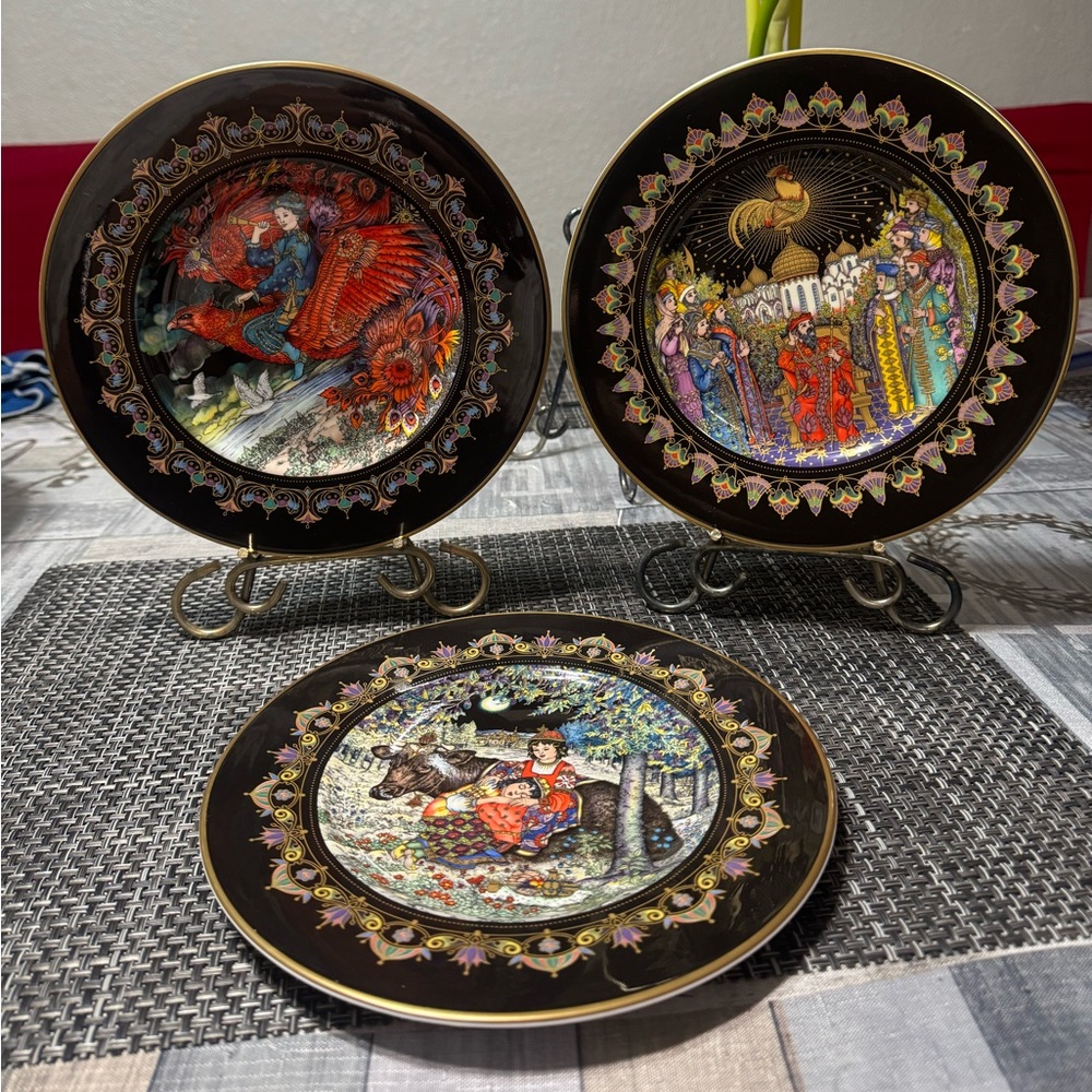 Villeroy Boch Heinrich Plates Germany Bone
China